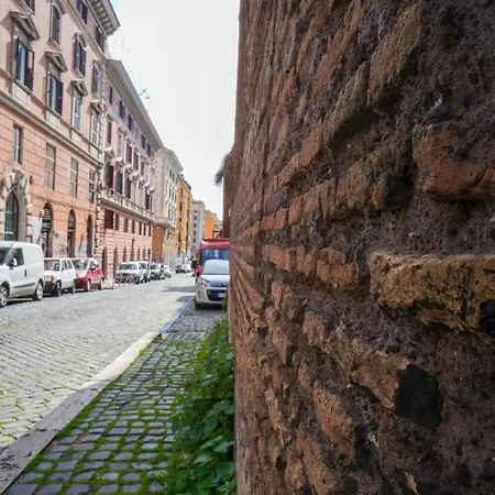 San Lorenzo Lägenhet *
